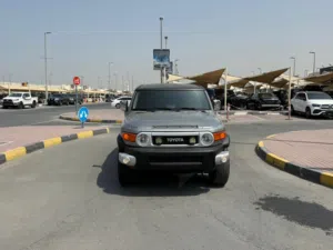 Toyota FJ Cruiser in showroom condition, no maintenance needed, second owner, GCC specs