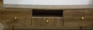 ميز بلازمه البيع