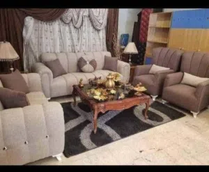 كنب طقم كنب فاخر بالوان جذابه 7 مقاعد وكورنرات من المصنع مباشره بسعر الجمله و يتوفر لدينا خدمه توصيل