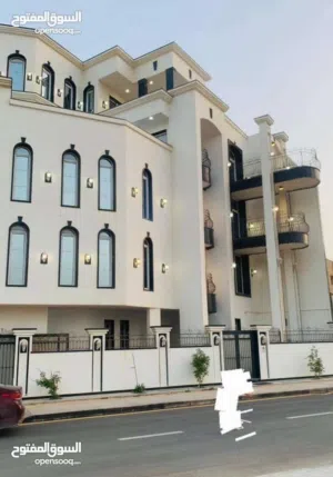 مبنئ إداري للإيجار أبوستة بالقرب من شيل أبوستة موقع ممتاز لشركة / تشطيب حديث يوجد بركيدجو