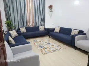 كنب من الإستقبال