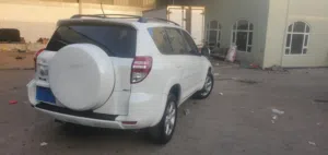 Toyota . RAV 4 . 2011 . Used2