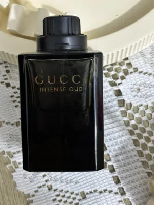 عطر أصلي (Gucci) للبيع