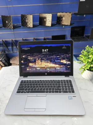 Hp Elitebook 850G4 Intel Core i7 Processor 7th Generation 8GB Ram 256GB SSD AMD Radeon 2GB Graphics