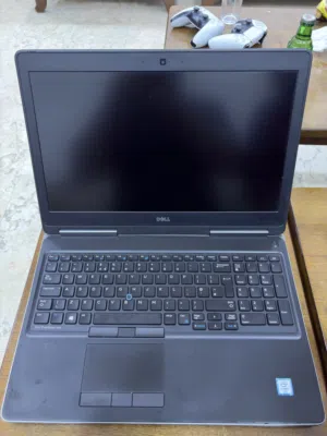 لابتوب Dell للبيع