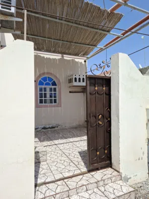 95 m2 2 Bedrooms Apartments for Rent in Al Batinah Barka