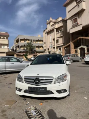 مرسيدس c300 2012