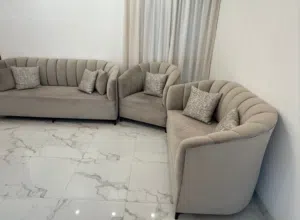 للبيع كنب 6 أشخاص