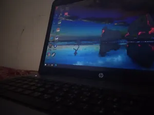 HP . Windows . 14" . Used2