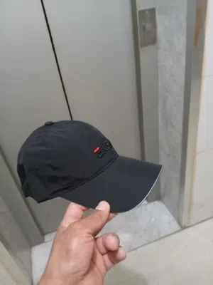 كاب رجالى متوفر بالوان مختلفه