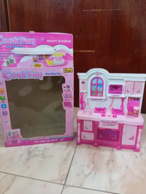 للبيع لعبة مطبخ للدمى