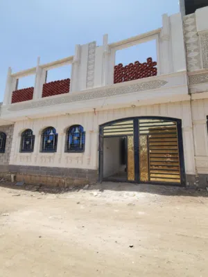 250 m2 4 Bedrooms Townhouse for Sale in Sana'a Other