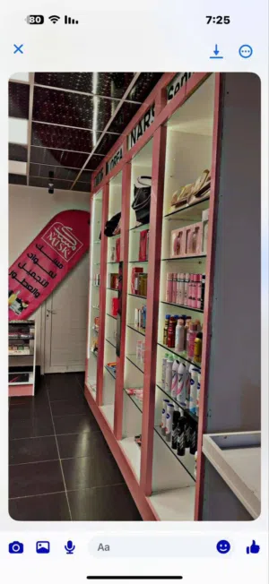 ديكور محل تصميم ممتاز للبيع