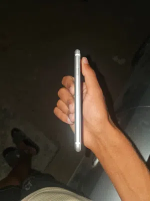 Se2الجهاز كل شي واضح في الصور مكسور من تالي والبطمه متخدمش الباقي اموره لوز