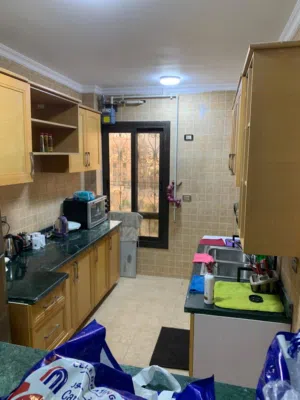 دوبلكس مفروش للايجار بسعر لقطه جدا على ناصيه خمس دقائق ل 90 الجنوبي ثلاث دقائق لشارع اخناتون