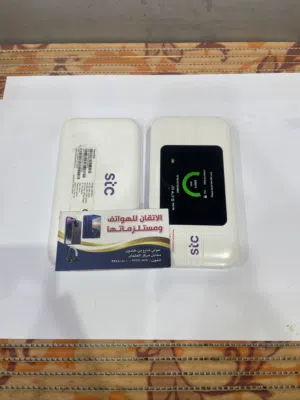 للبيع راوتر SRT مستعمل يشغل شبكه فيفا فقط نظيف الراوتر مو مفتوح 5g