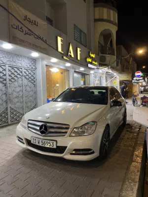 مرسيدس C 300 2012 للبيع