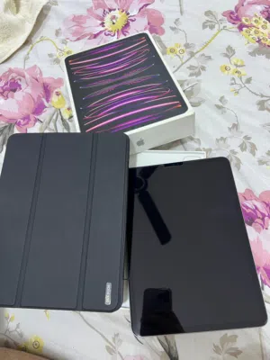 ايباد 11 برو m2 نظيف