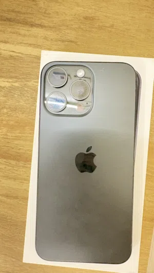 Apple iPhone 15 Pro Max 256 GB in Al Riyadh