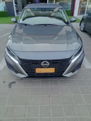Used Nissan Altima in Muscat