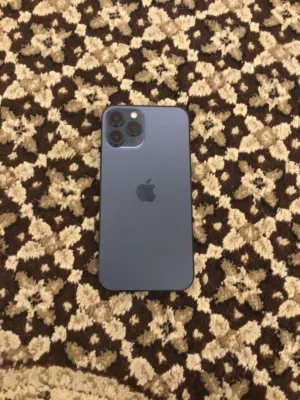 آيفون 12 برو ماكس