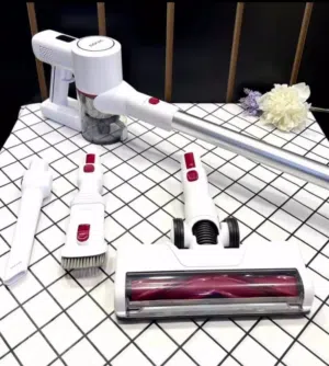 مكنسة CONIC تعمل على الشحن