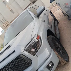تويوتا تندرا 2018 للبيع
