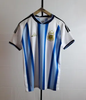 تي شيرت منتخب الأرجنتين نسخه كأس العالم