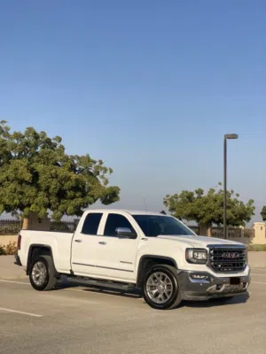 Used GMC Sierra in Al Batinah