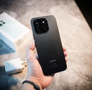 موبايل هونر X6c لون اسود ذاكرة 128 قبل اسبوع اشتريته