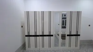 غرفة نوم للبيع بسعر مناسب 550 الف بيها مجال بسيط
