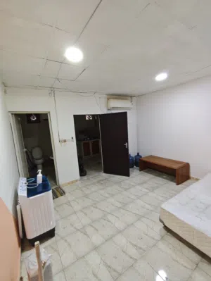 .  room for rent in Al Khaznah قرفة للايجار بالخزنة
