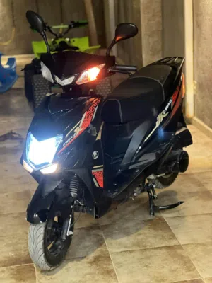 موتو جديد اخر 4 قطع مديل 2024 بدون تركيب بالباكو اصفار