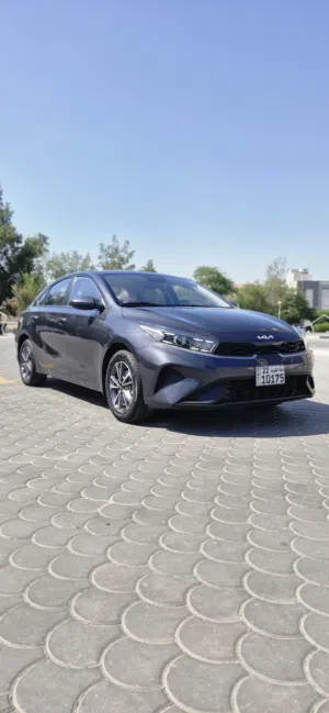 Used Kia Cerato in Farwaniya