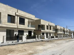 250 m2 4 Bedrooms Villa for Sale in Amman Naour