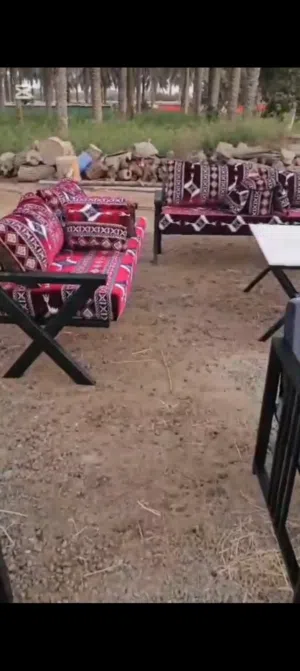 جلسات خارجية، كراسي