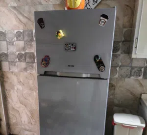 ثلاجه فيستل نضيفه