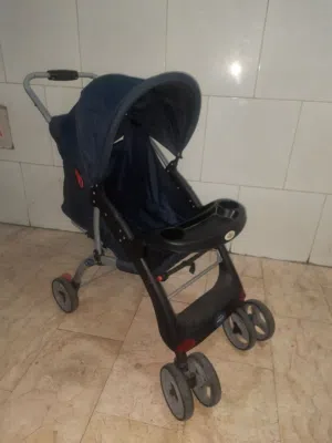 عربه اطفال قابله للطي بحاله ممتازه baby stroller in perfect condition (foldable)