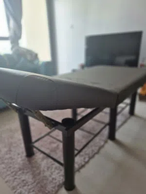 Professional massage tables