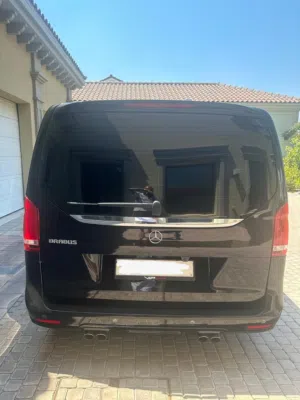 Mercedes-Benz V 250