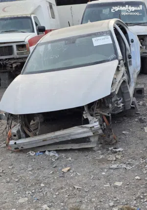 قطع غيار سكراب هاف كت لكزس ES 350 لكسز ES350 وارد موديل 2013 اي اس طبلون كراسي أيضا بعض قطع اخرى