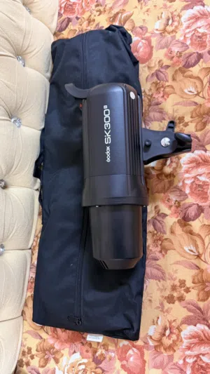 اضأتين تصوير مربعيه مع الامبريلا