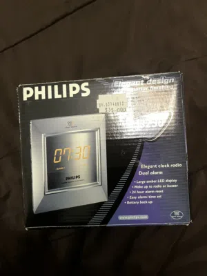 ساعه منبه philps