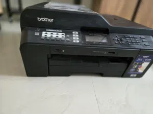 طابعه موديل MFC-J65 100W استعمال نظيف السعر240 وبيها مجال مكاني بغداد