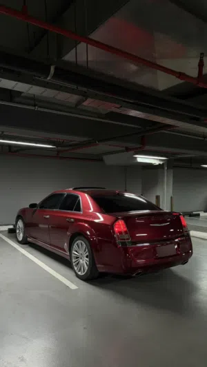 Used Chrysler 300 in Al Jahra