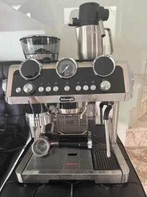 Delonghi la specialista maestro Cold Brew EC9865M