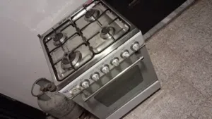 جرة غاز شبه مليانة للبيع