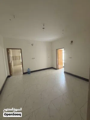 شقة سكنية للايجار في منطقة الجنينه