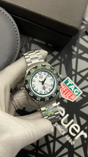 TAG Heuer Automatic Luxury Men’s Watch – Premium Stainless Steel Mechanical Timepiece