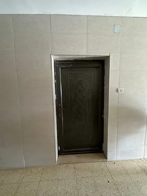 ٣ غرف نوم . حمّامين . 125 م٢3